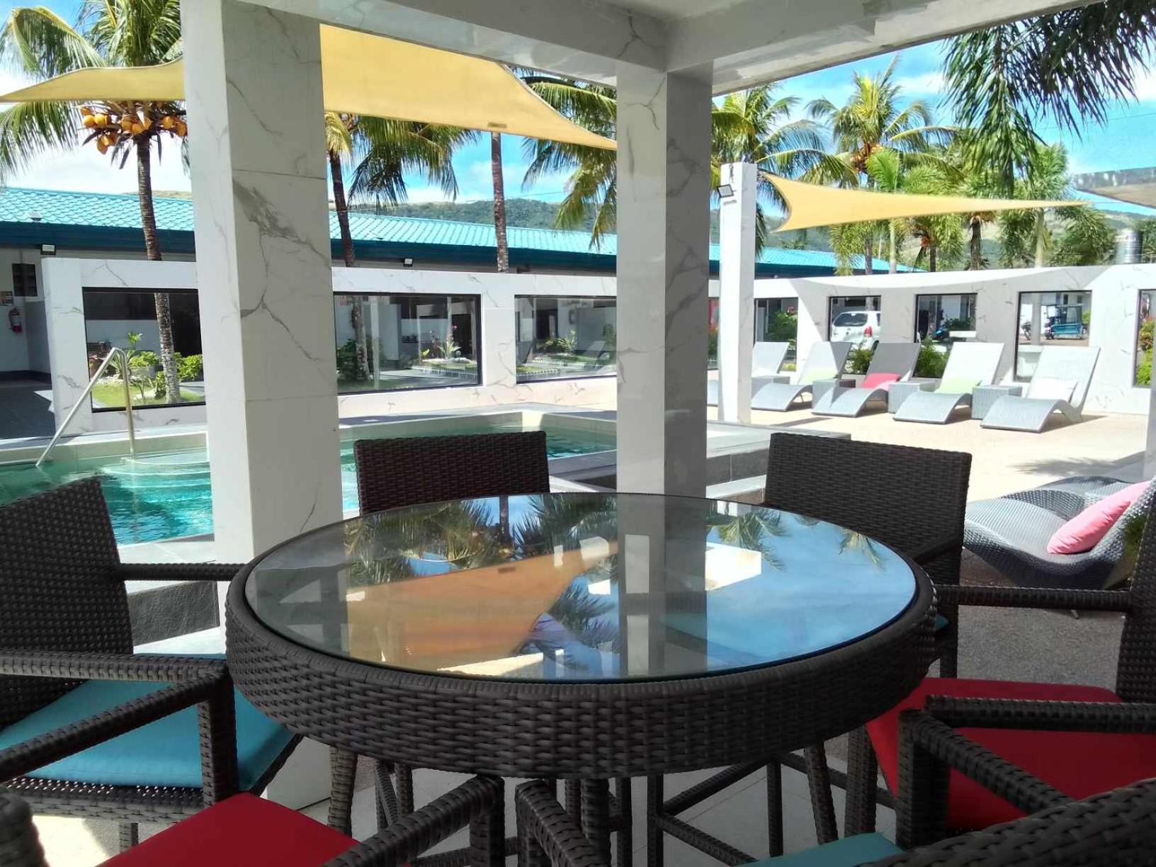 Cave Beach Resort Boutique Luxury Accomodation Dingalan Екстериор снимка